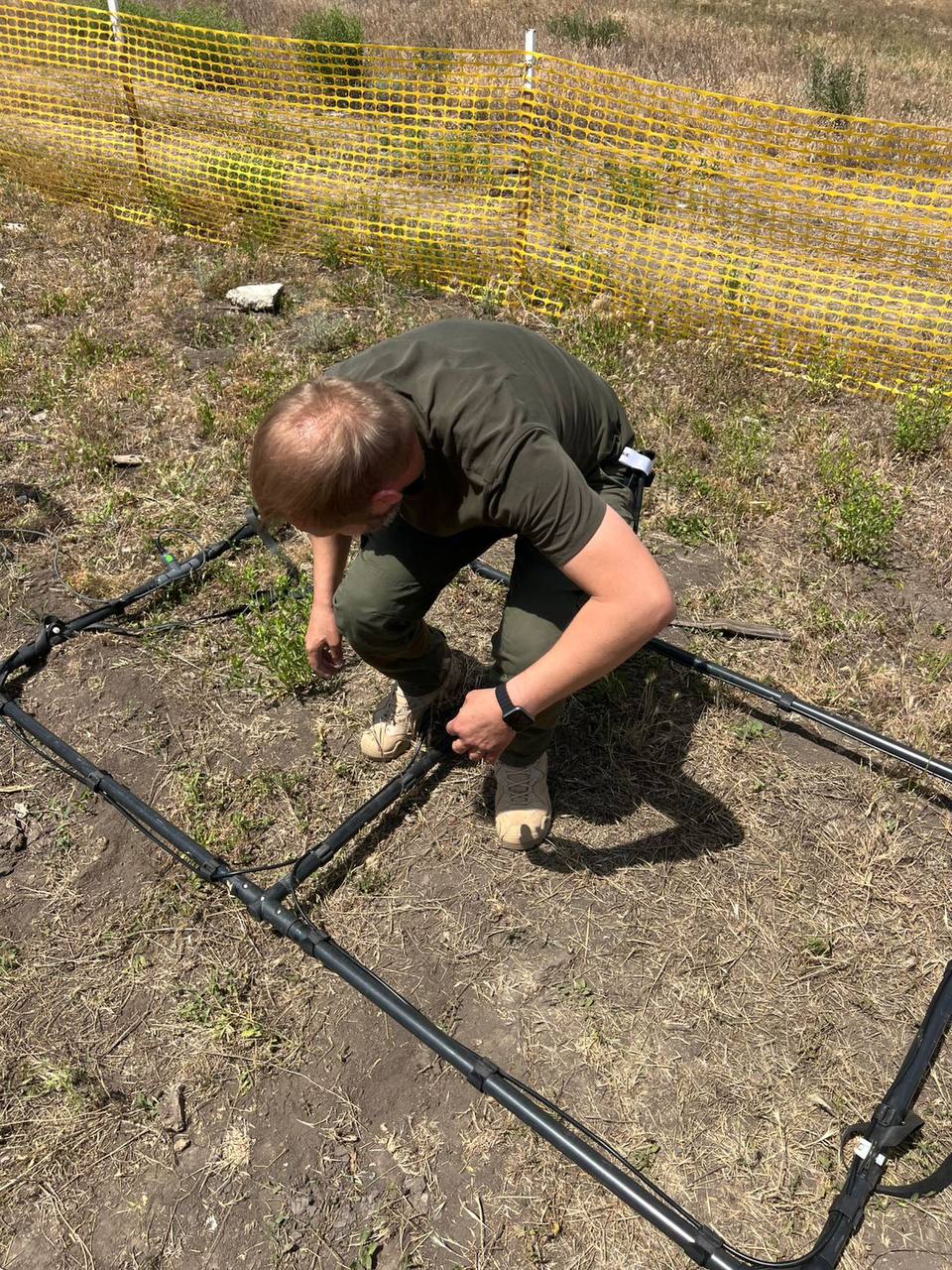 Сапери UA Demining на полі